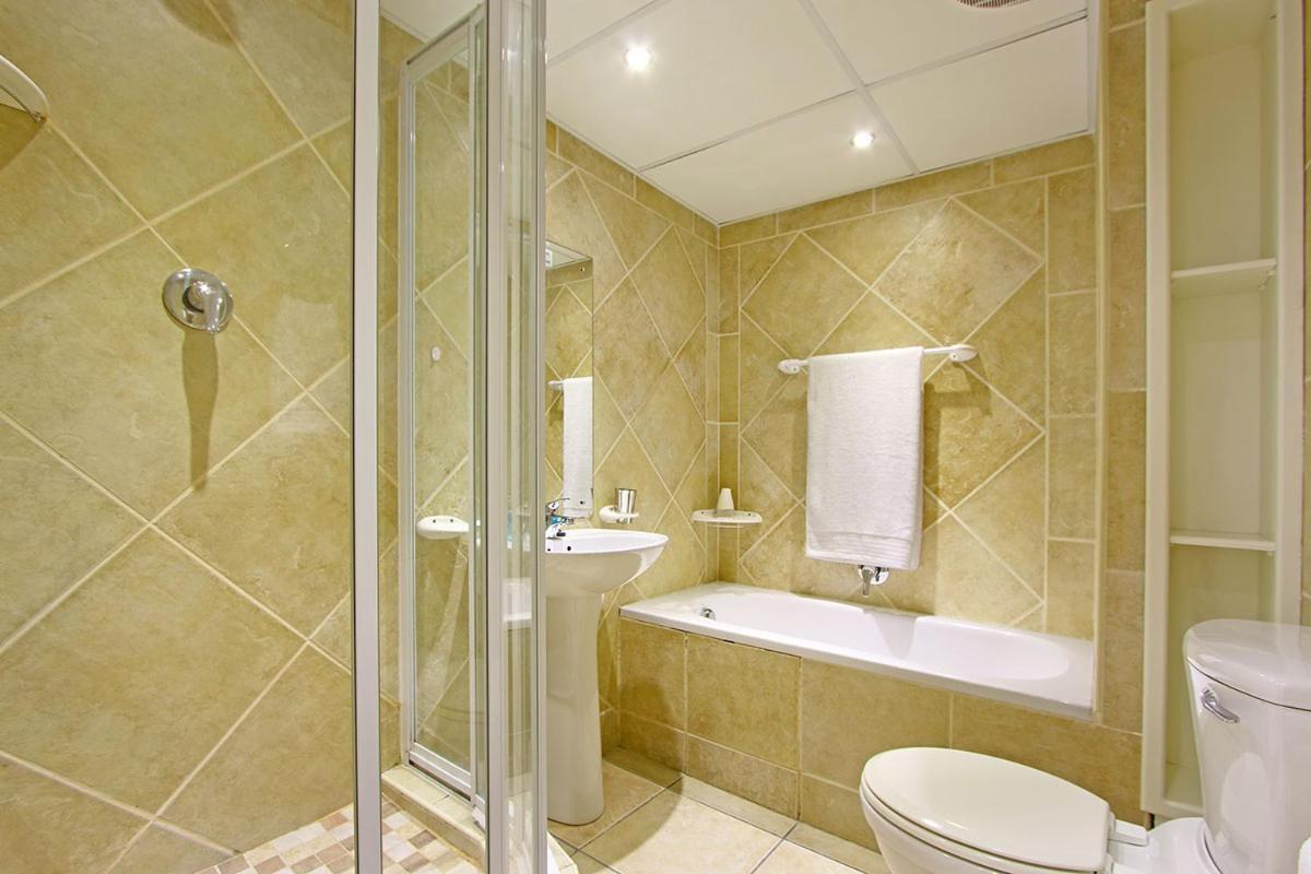 Ocean View C602 By Hostagents Apartman Bloubergstrand Kültér fotó